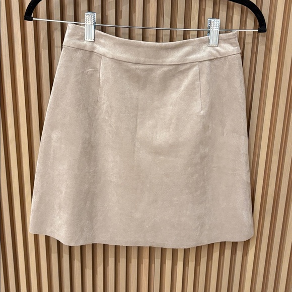Wilfred Beige Skater Skirt vegan suede small - Picture 3 of 4